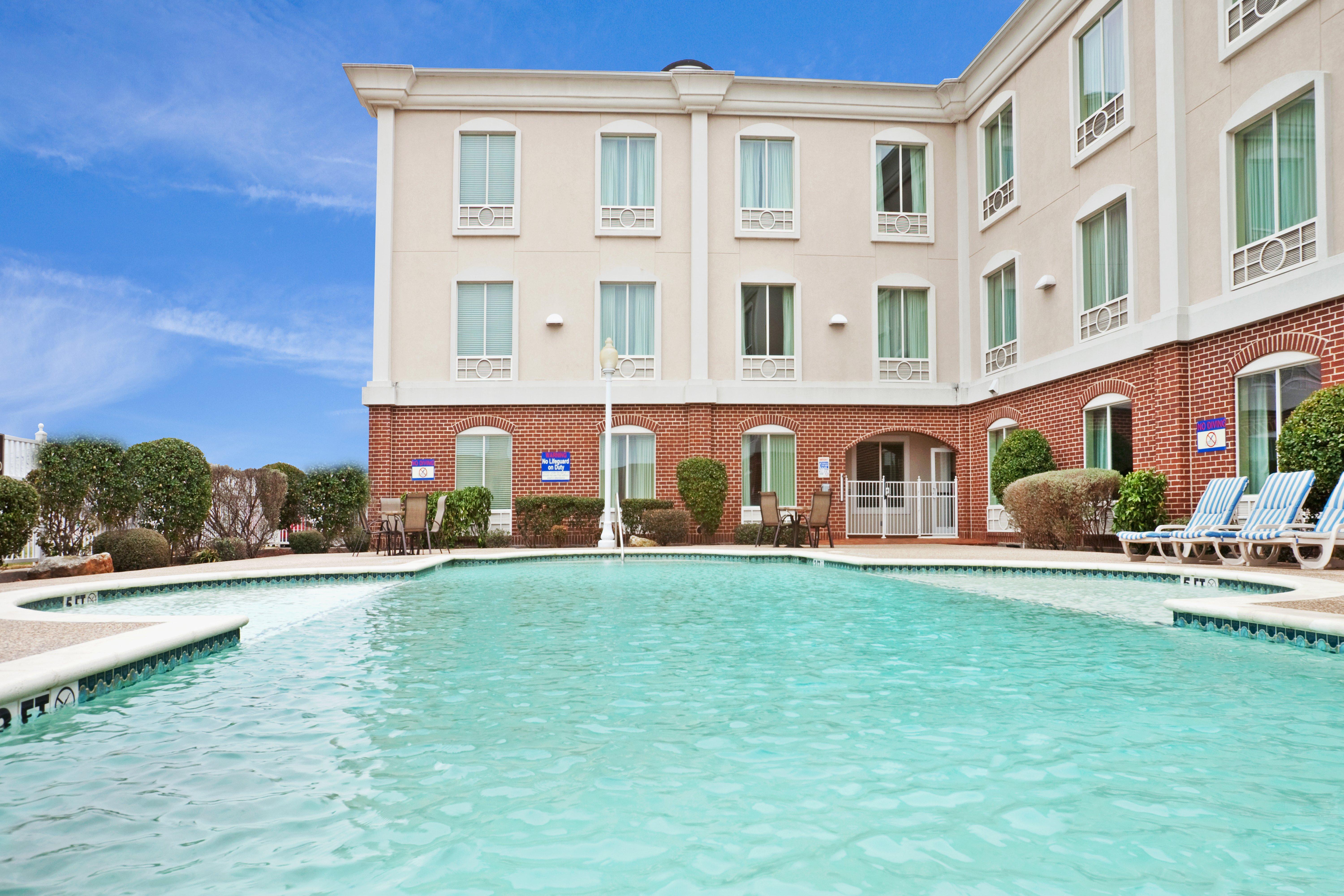 Holiday Inn Express & Suites Waxahachie By Ihg Zewnętrze zdjęcie