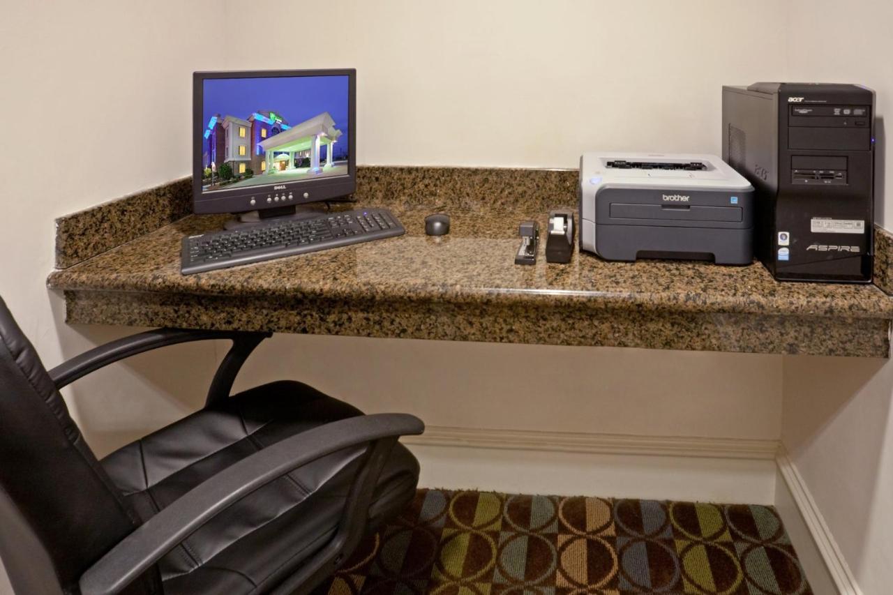 Holiday Inn Express & Suites Waxahachie By Ihg Zewnętrze zdjęcie